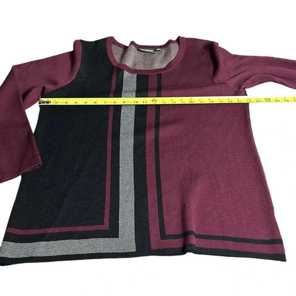 Vintage Two pieces sweater skirt set by Nina  Leonard. Burgundy, block core, - Picture 12 of 15